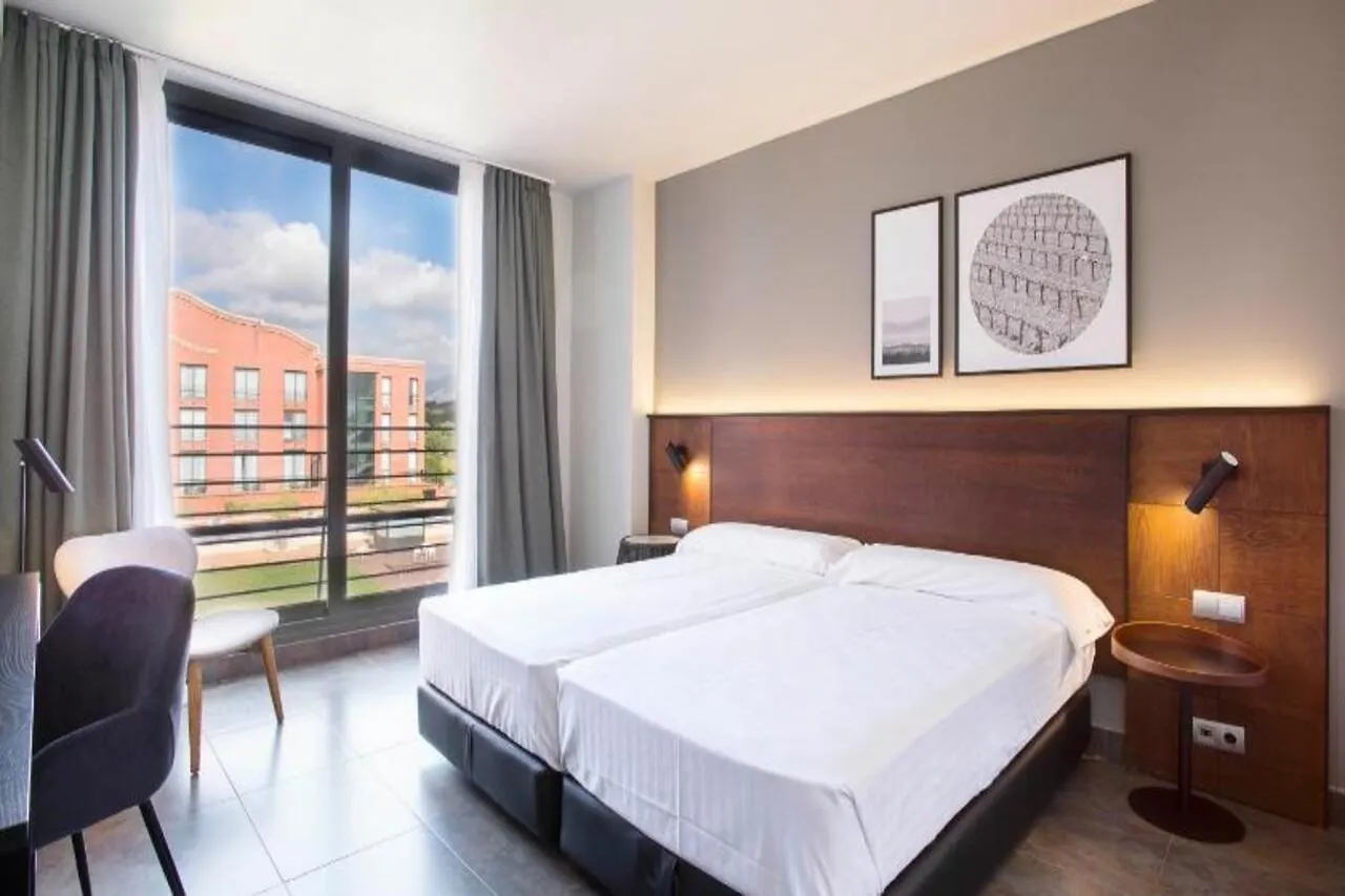 Dolce By Wyndham Barcelona Resort Sant Esteve Sesrovires Hotel