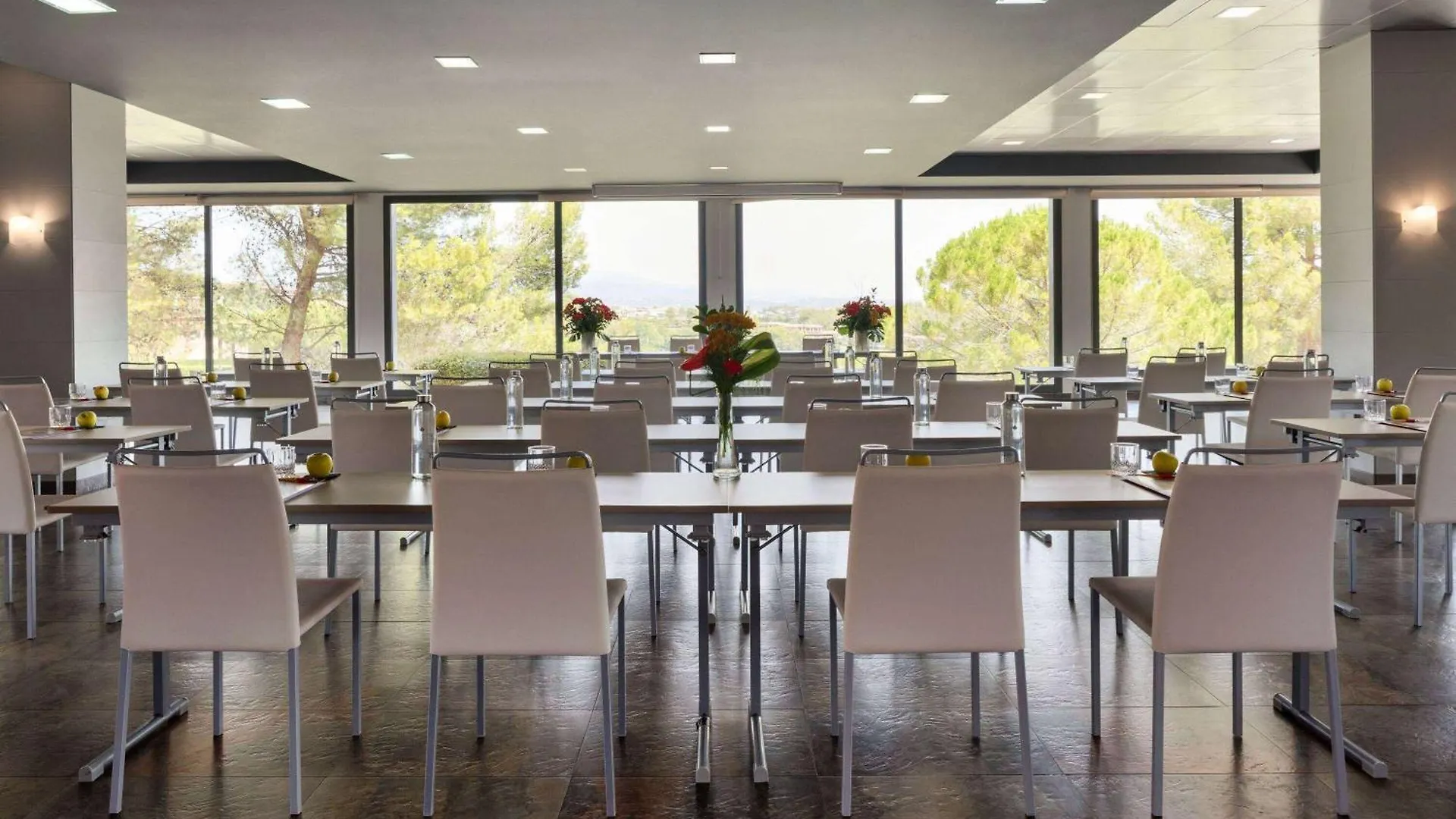 Hotel Dolce By Wyndham Barcelona Resort Sant Esteve Sesrovires