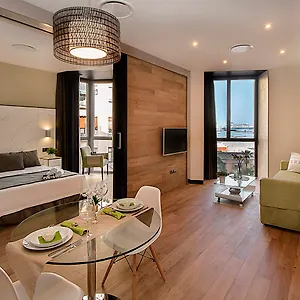 Oficentro Deluxe , Málaga España