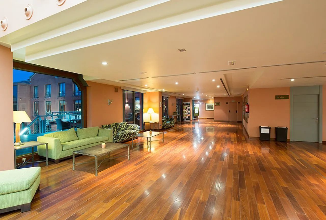 Dolce By Wyndham Barcelona Resort Sant Esteve Sesrovires