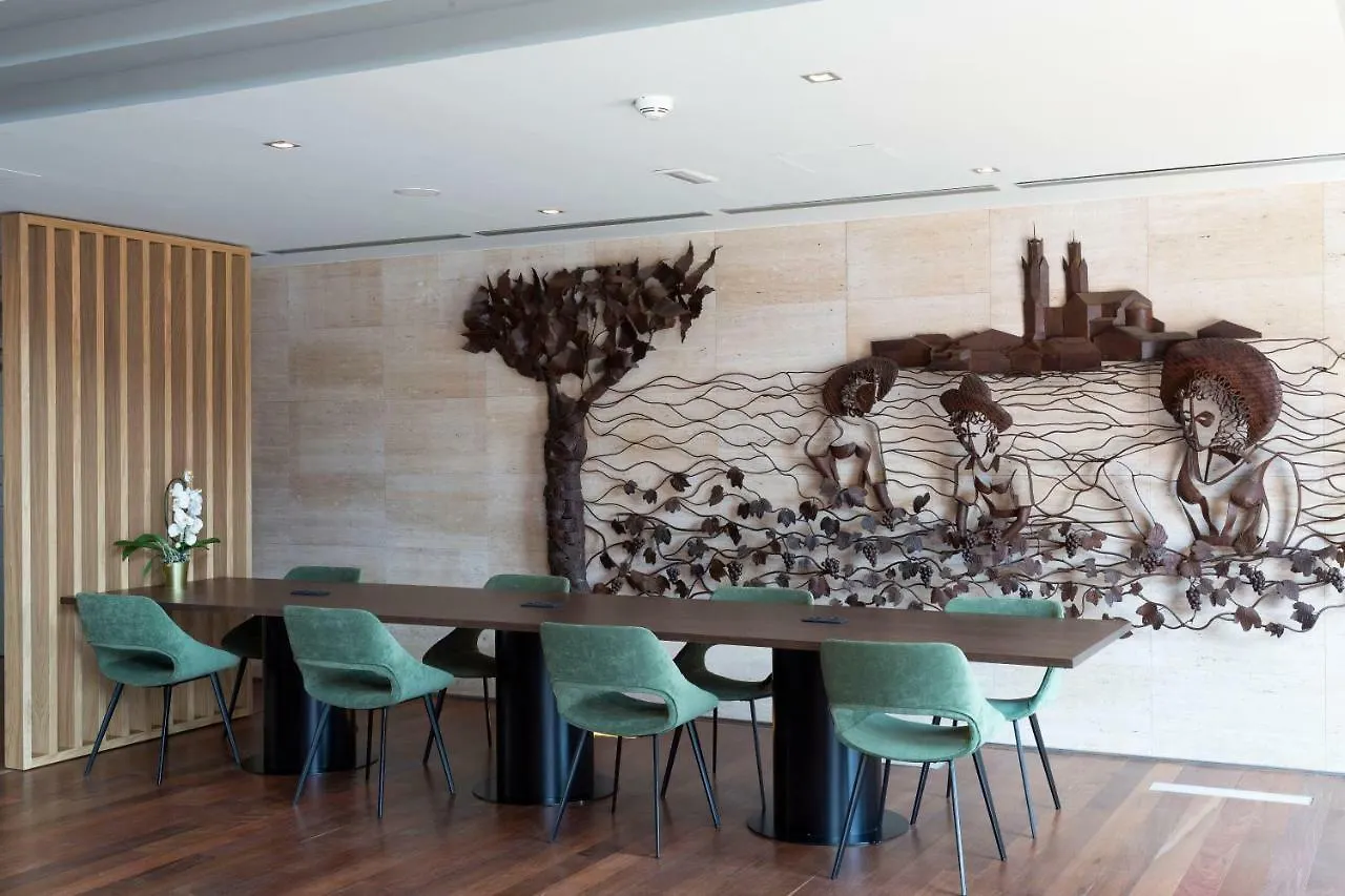 Hotel Dolce By Wyndham Barcelona Resort Sant Esteve Sesrovires