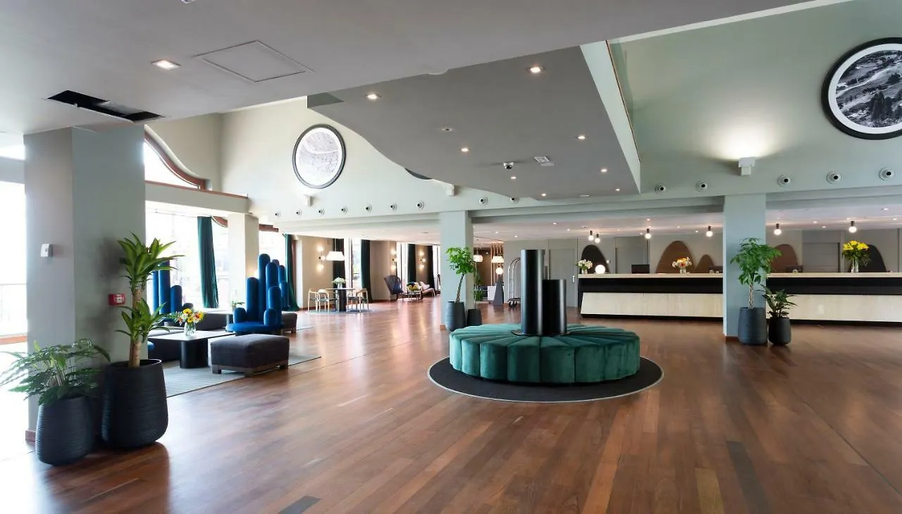 Dolce By Wyndham Barcelona Resort Sant Esteve Sesrovires 4*,